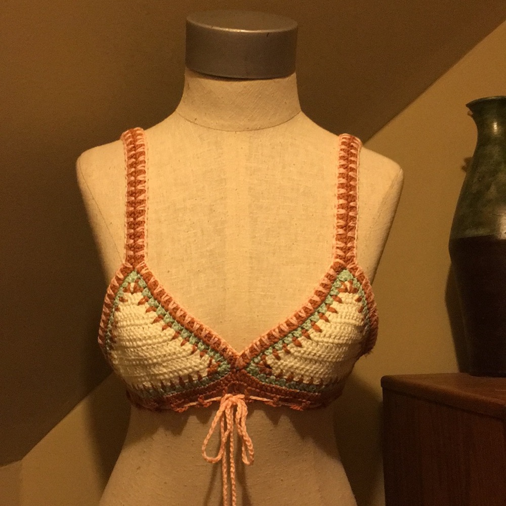 Caribbean yarn top
